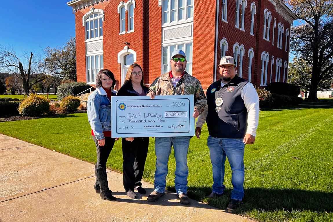 Choctaw Nation Development Fund awards Triple H Inflatables with 5,000